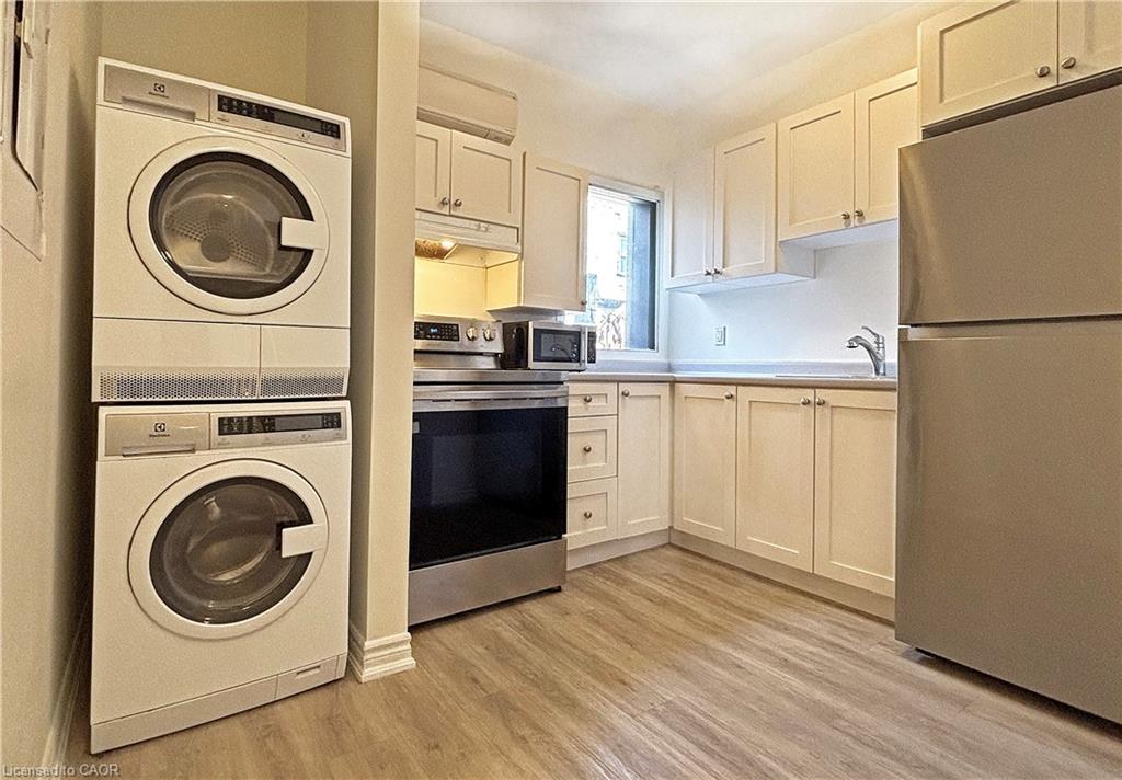 Unit 2 - 76 Wentworth Street S, Hamilton 3