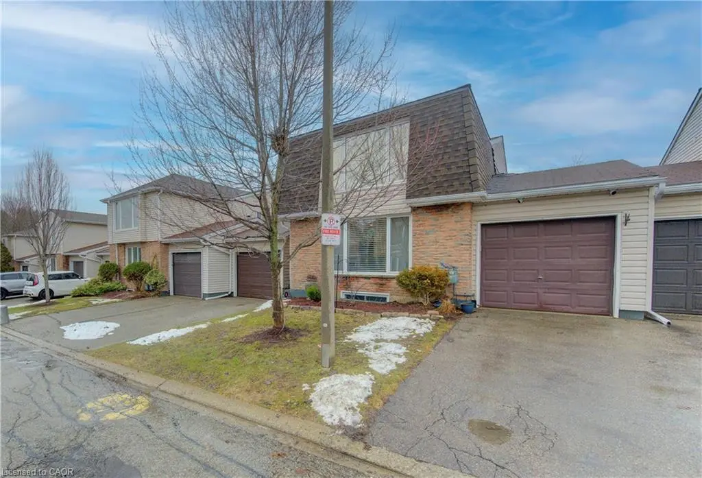 36 - 175 Elm Ridge Drive, Kitchener, Ontario Sold History | HouseSigma