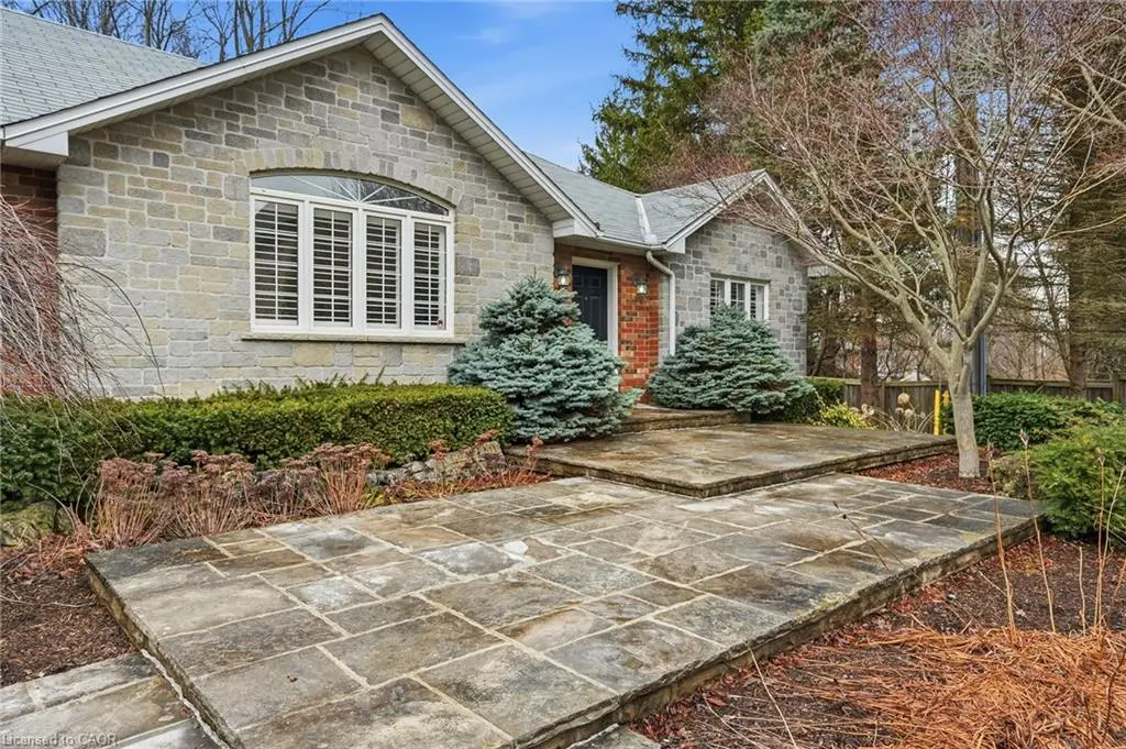 65 Jerseyville Road E, Ancaster, Ontario Sold History | HouseSigma