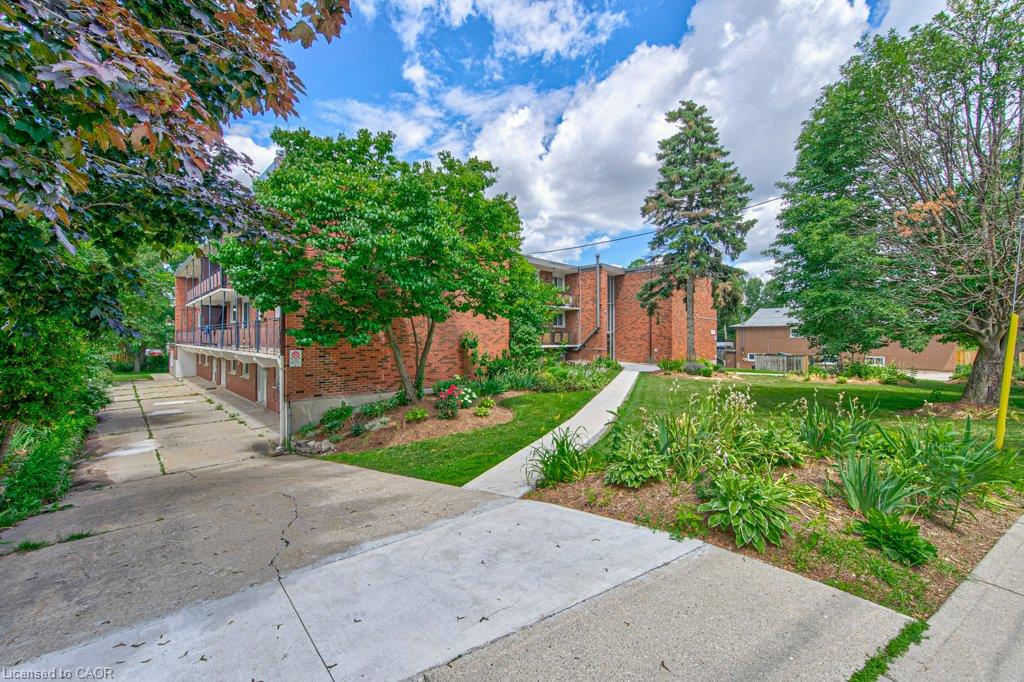 Unit 17 - 326 Erb Street W, Waterloo 2