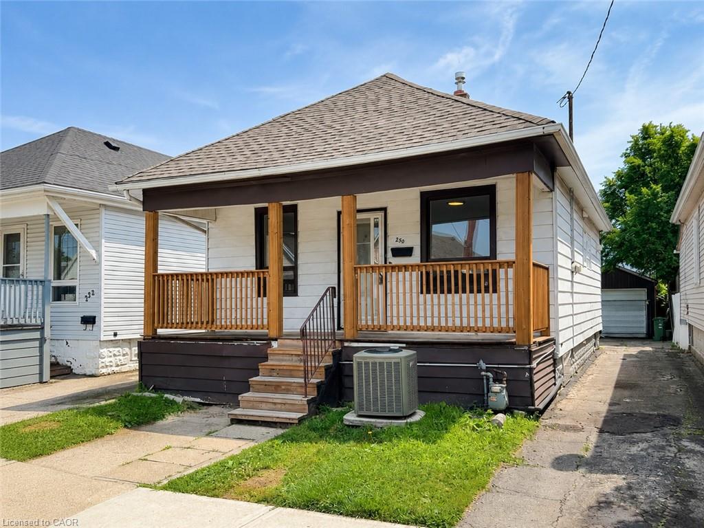 250 Weir Street N, Hamilton 4