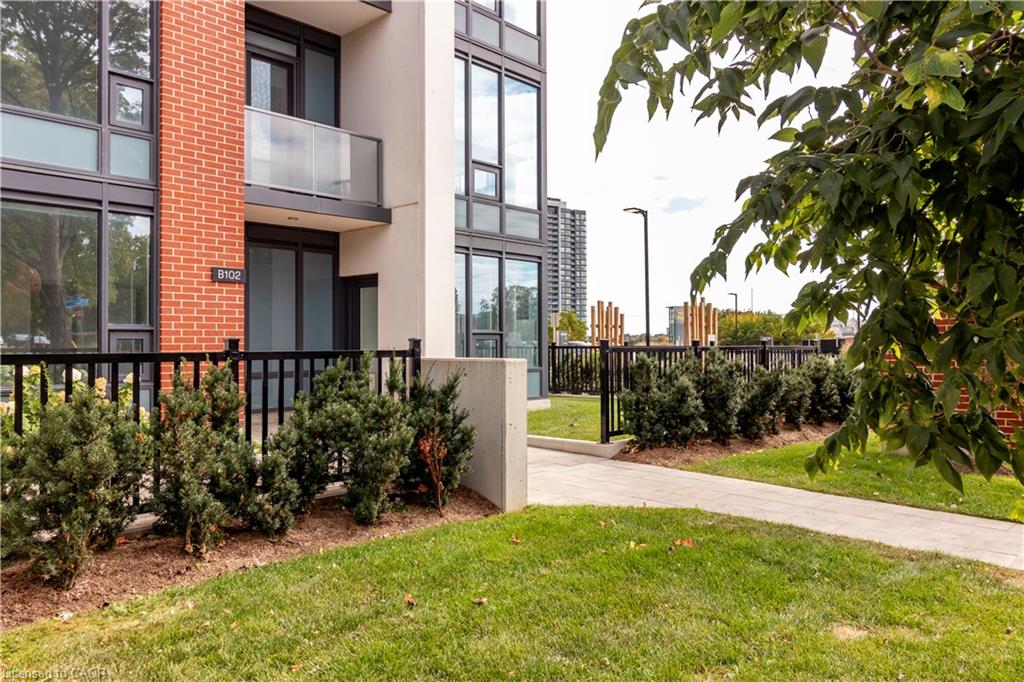 Unit 102 - 15 Wellington Street S, Kitchener 3