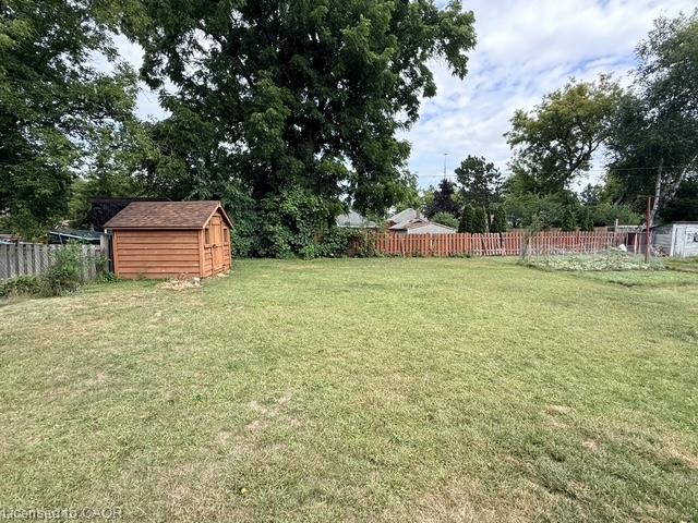 Unit UPPER - 236 Bruce Street, Brantford 4