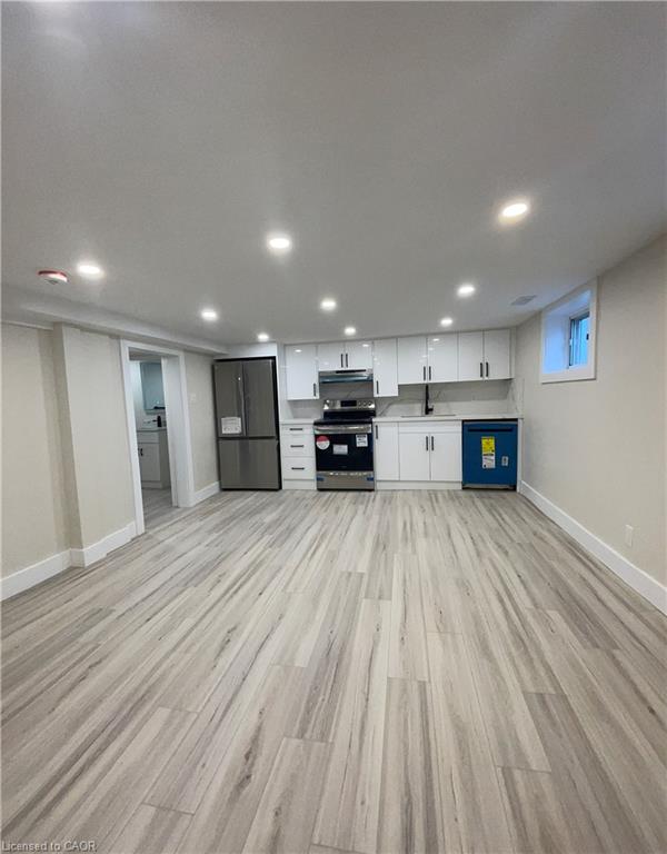 Unit LOWER - 264 Thayer Avenue, Hamilton 5
