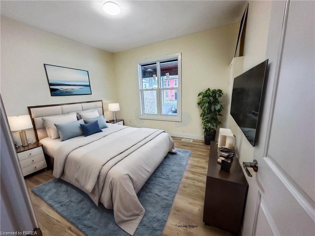 Unit B - 59 Church Street, Brantford 4