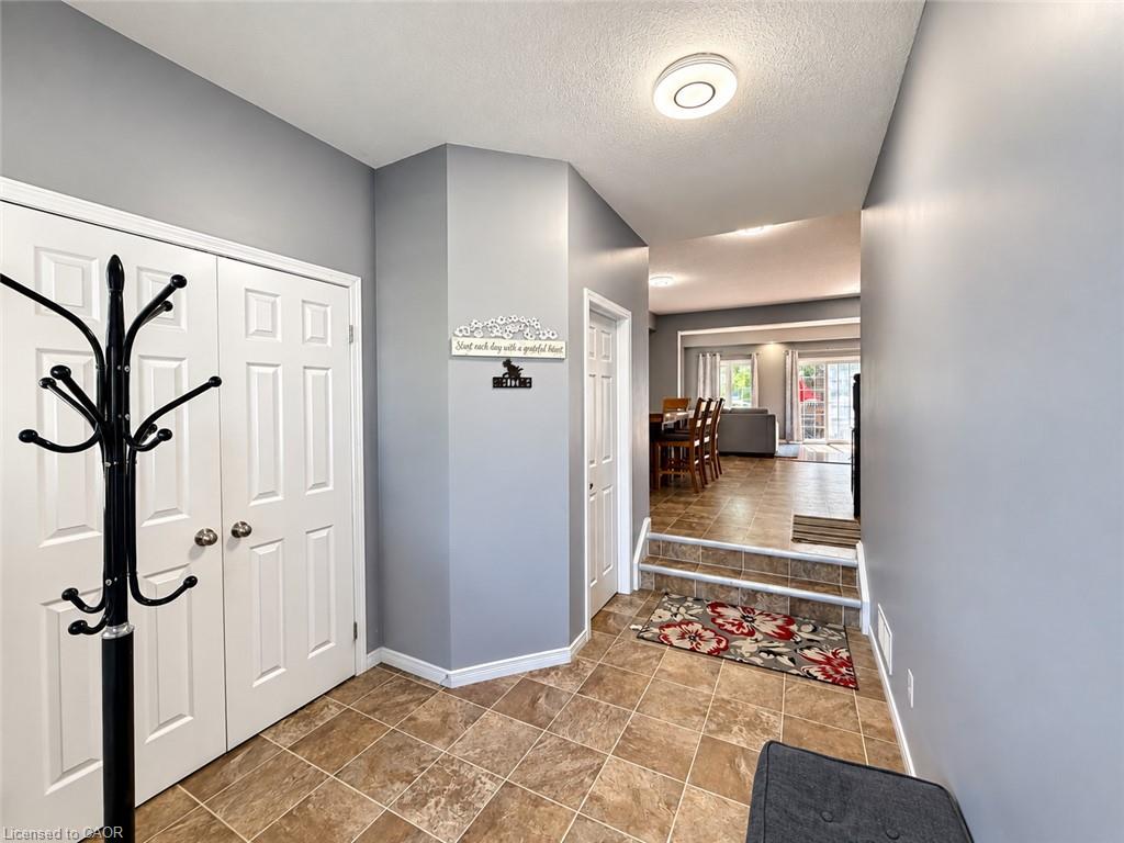 649 Winterberry Avenue, Waterloo 4