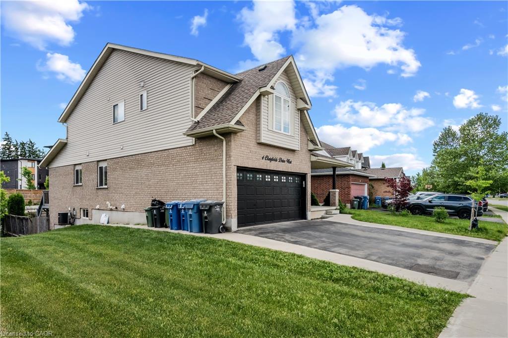 4 Clairfields Drive W, Guelph 4