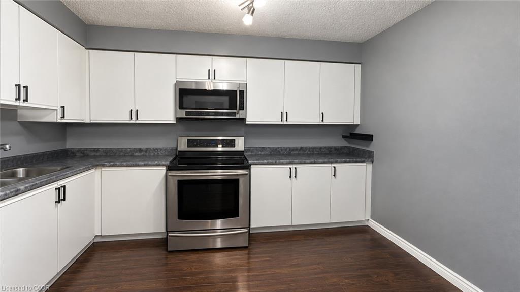 Unit 302 - 55 Green Valley Drive, Kitchener 5