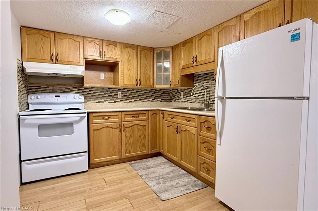 Unit A - 1202 King Street E, Cambridge 5