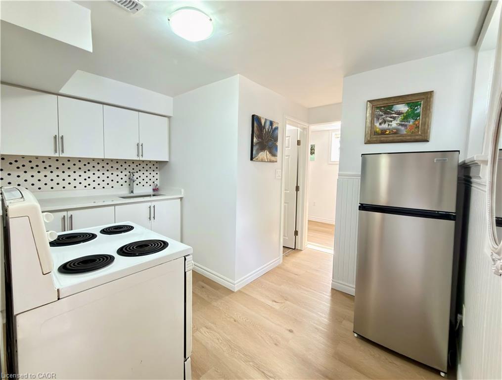 Unit 2 - 87 Sheldon Avenue N, Kitchener 3