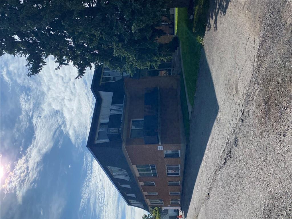 Unit 5 - 347 Waterloo Street, Wilmot 2