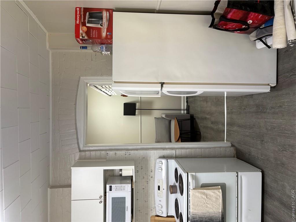 Unit 2 - 20 Canada Street, Hamilton 4