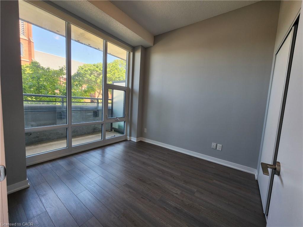 Unit 204 - 85 Duke Street W, Kitchener 2