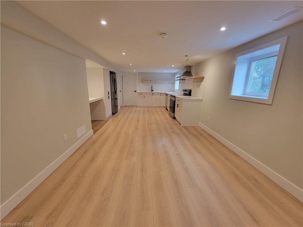 Unit LOWER - 125 East 31st Street, Hamilton 5