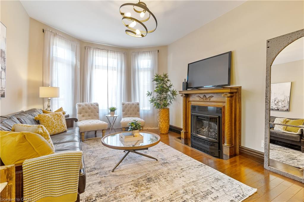 Unit Main Floor - 107 Catharine Street S, Hamilton 4