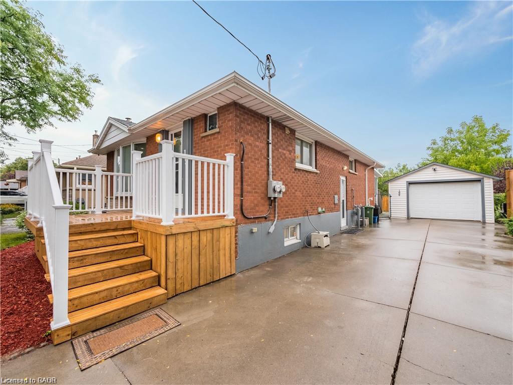 198 West 19th Street, Hamilton 2