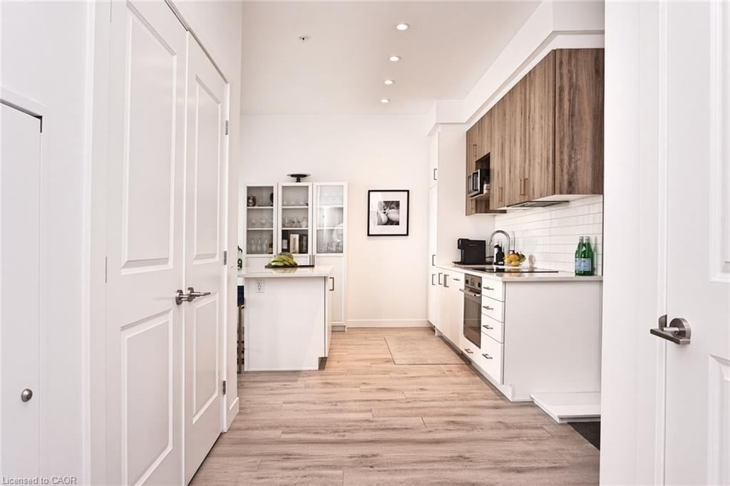 Unit 607 - 181 King Street S, Waterloo 5