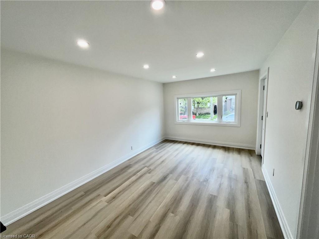 Unit Upper - 289 Fairfield Avenue, Hamilton 4