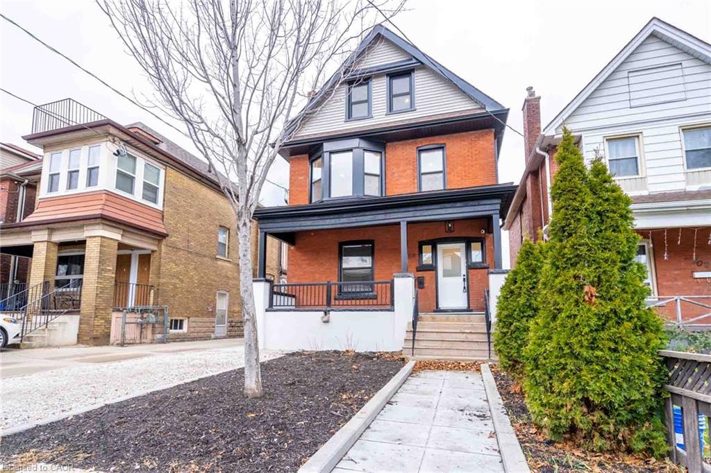 Unit 2 - 204 Balsam Avenue S, Hamilton 2