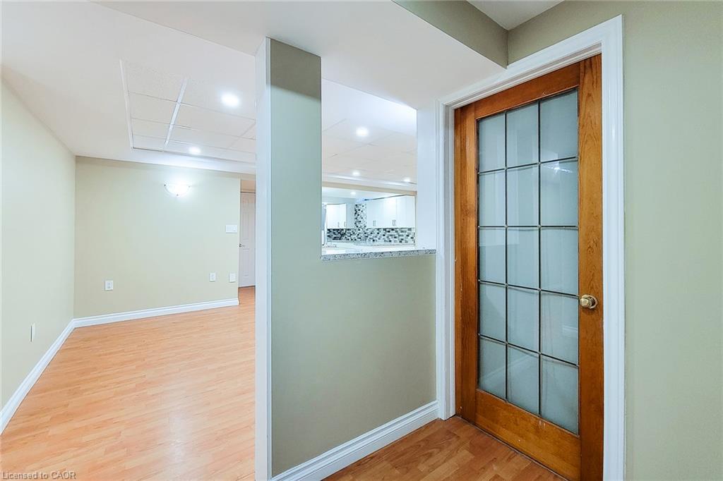Unit 2 Lower - 102 Bonaparte Way, Hamilton 5