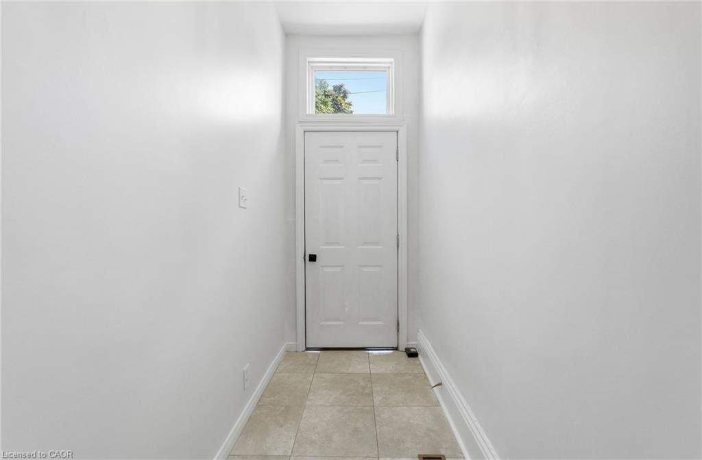 Unit 2 - 51 Wellington Street N, Hamilton 3