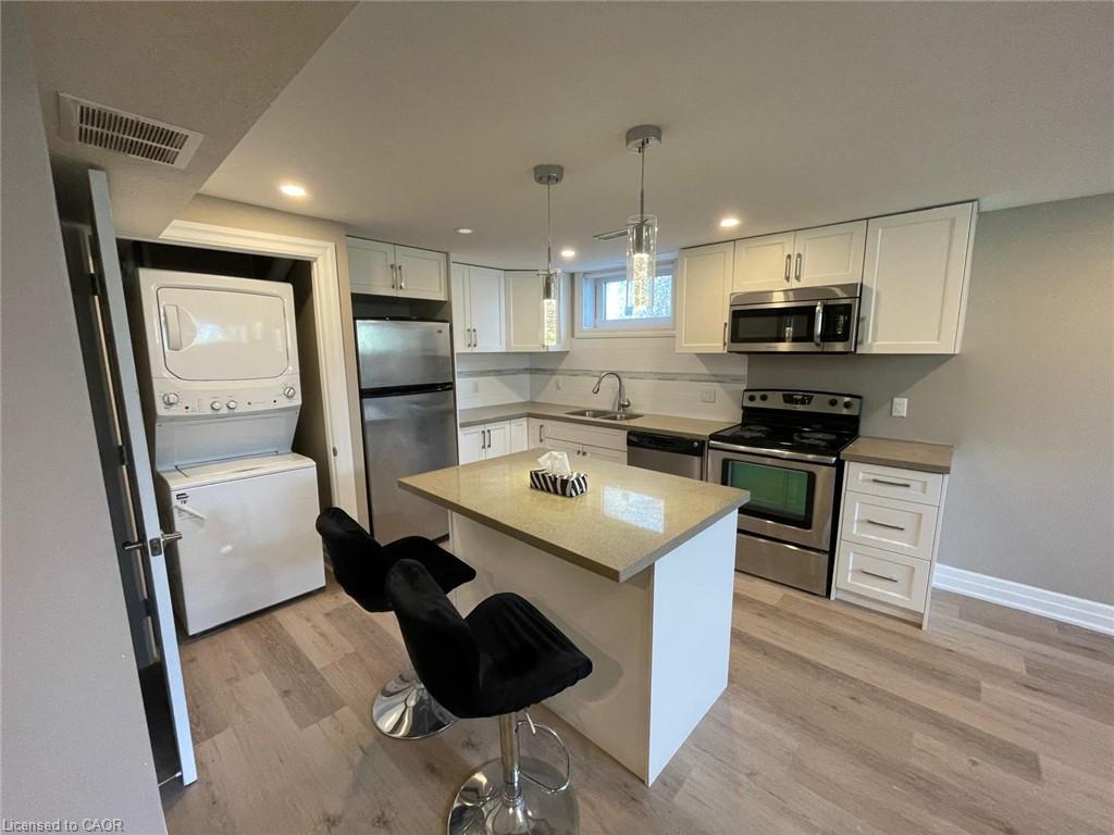 Unit Basement - 161 Sixth Avenue, Kitchener 3