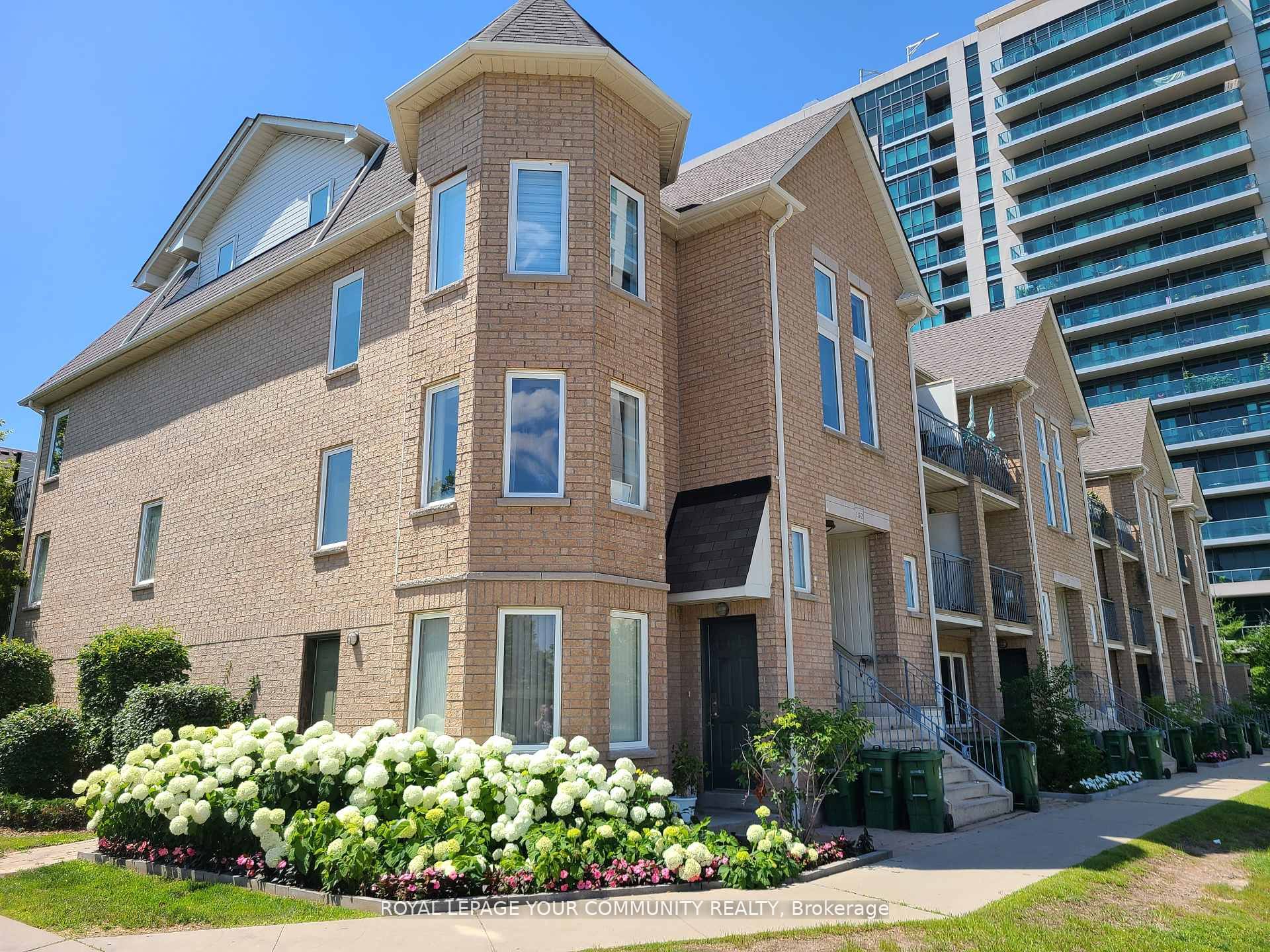 Unit 101 - 130 Vanderhoof Avenue, Toronto 2