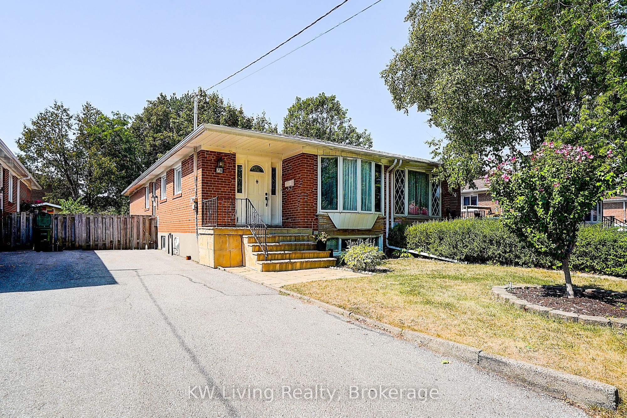 Unit Basement Back Unit - 78 Roywood Drive, North York 4