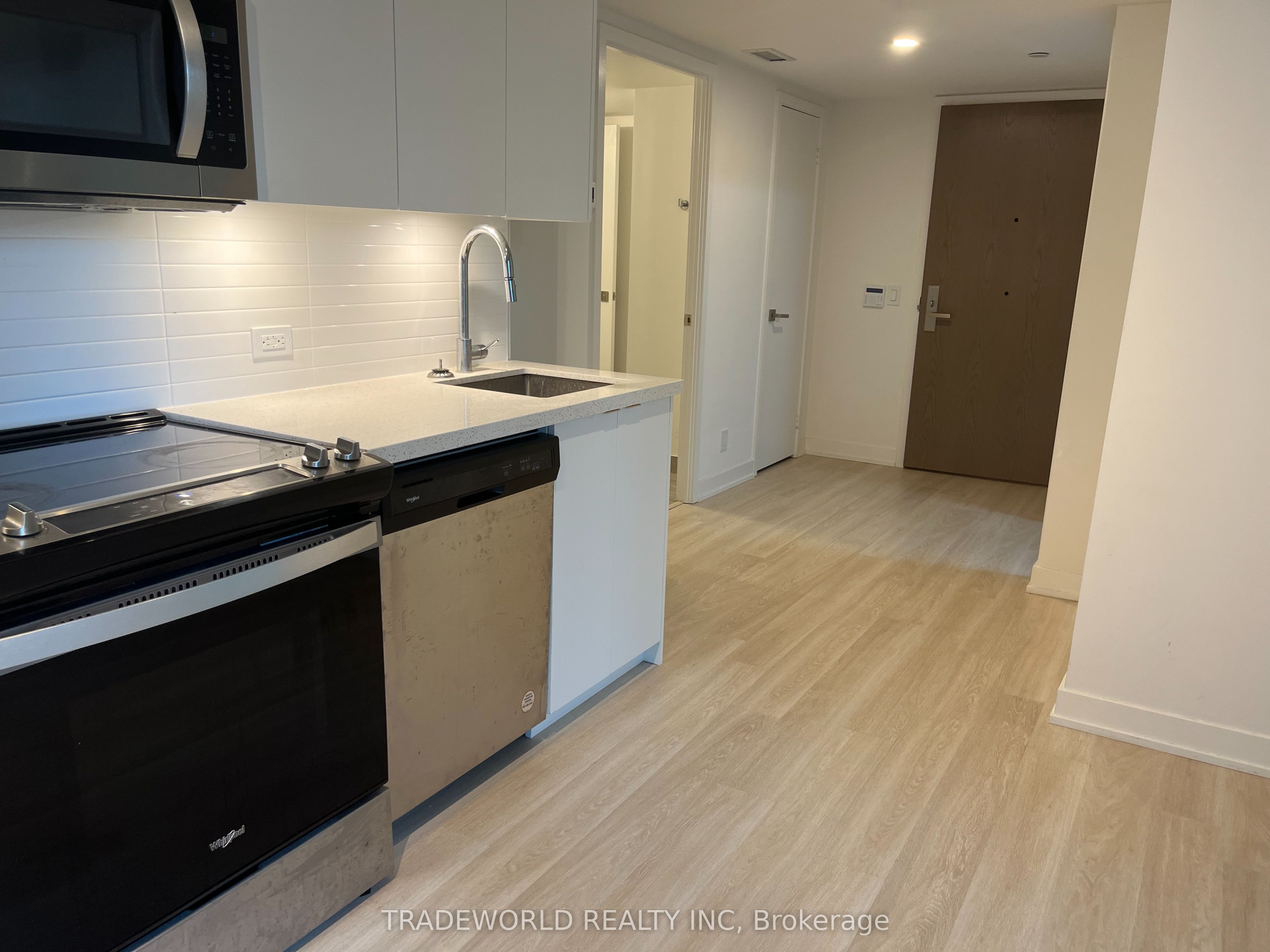 Unit 332 - 30 Tretti Way, North York 2