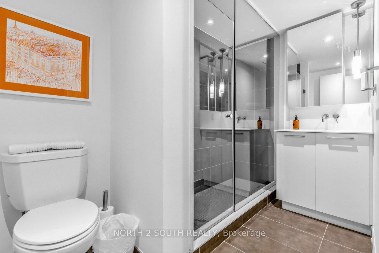 Unit 225 - 95 Bathurst Street, Toronto 4