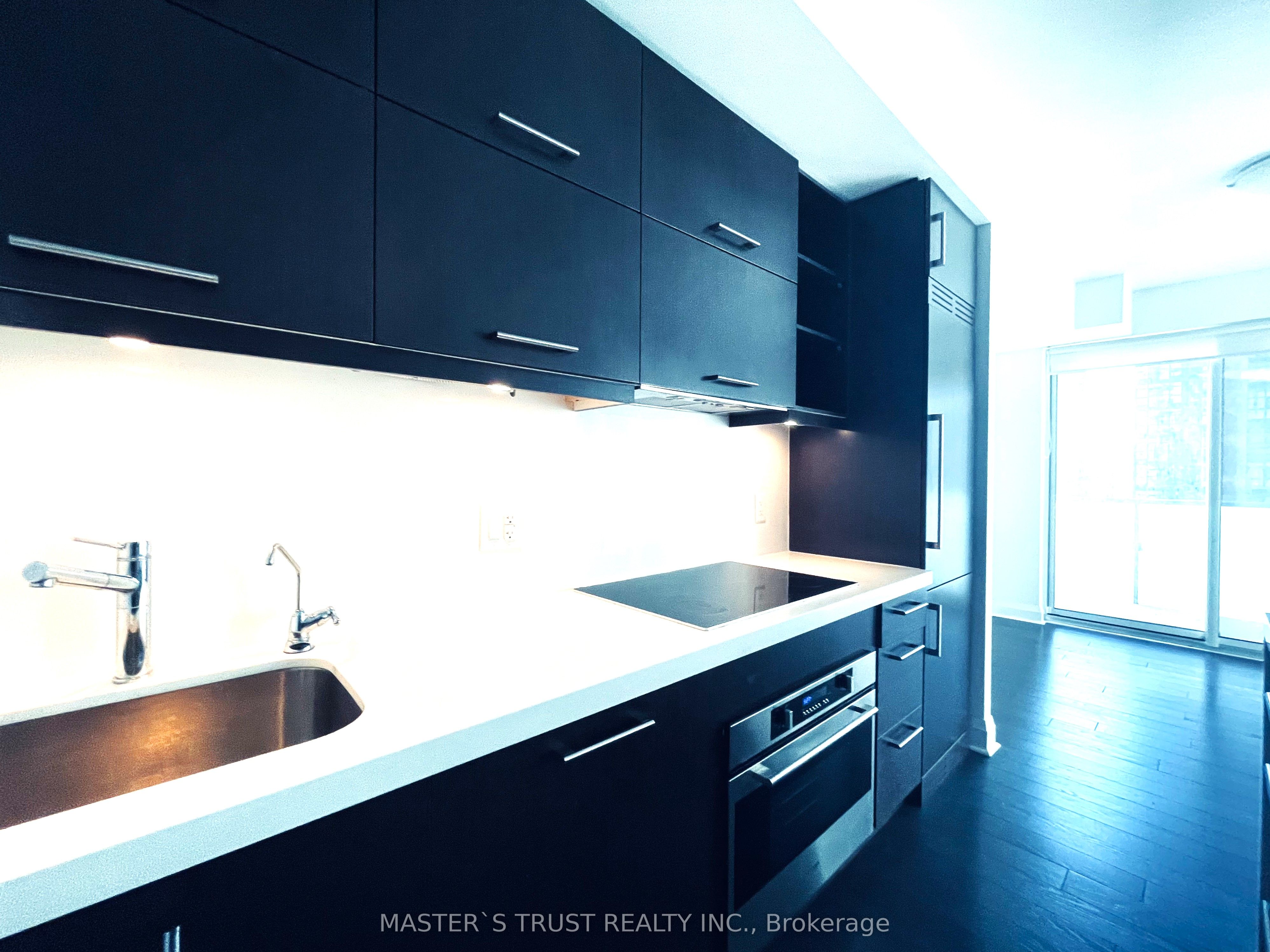 Unit 1109 - 1080 Bay Street, Toronto 5