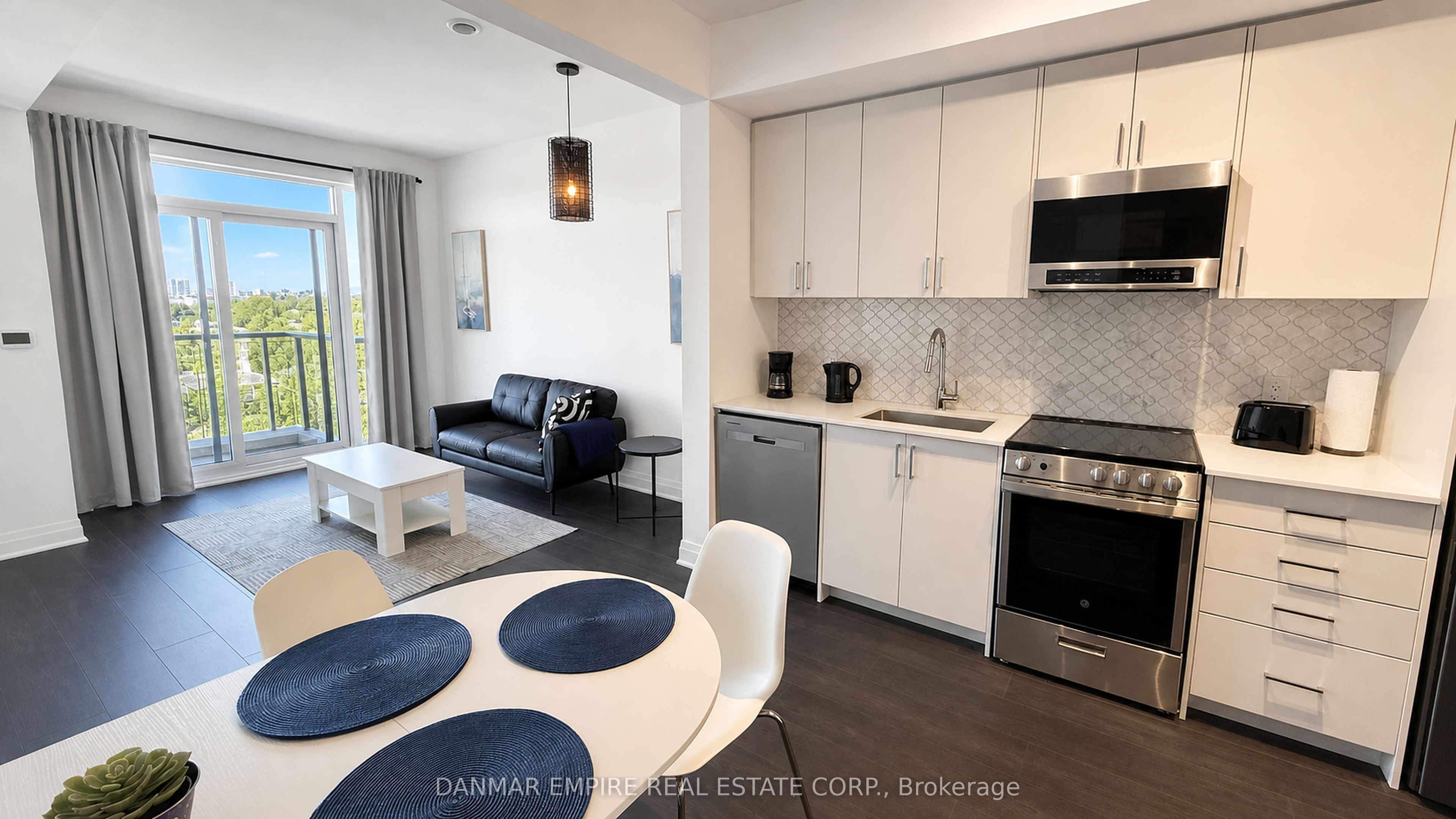 Unit 613 - 700 Sheppard Avenue W, North York 4
