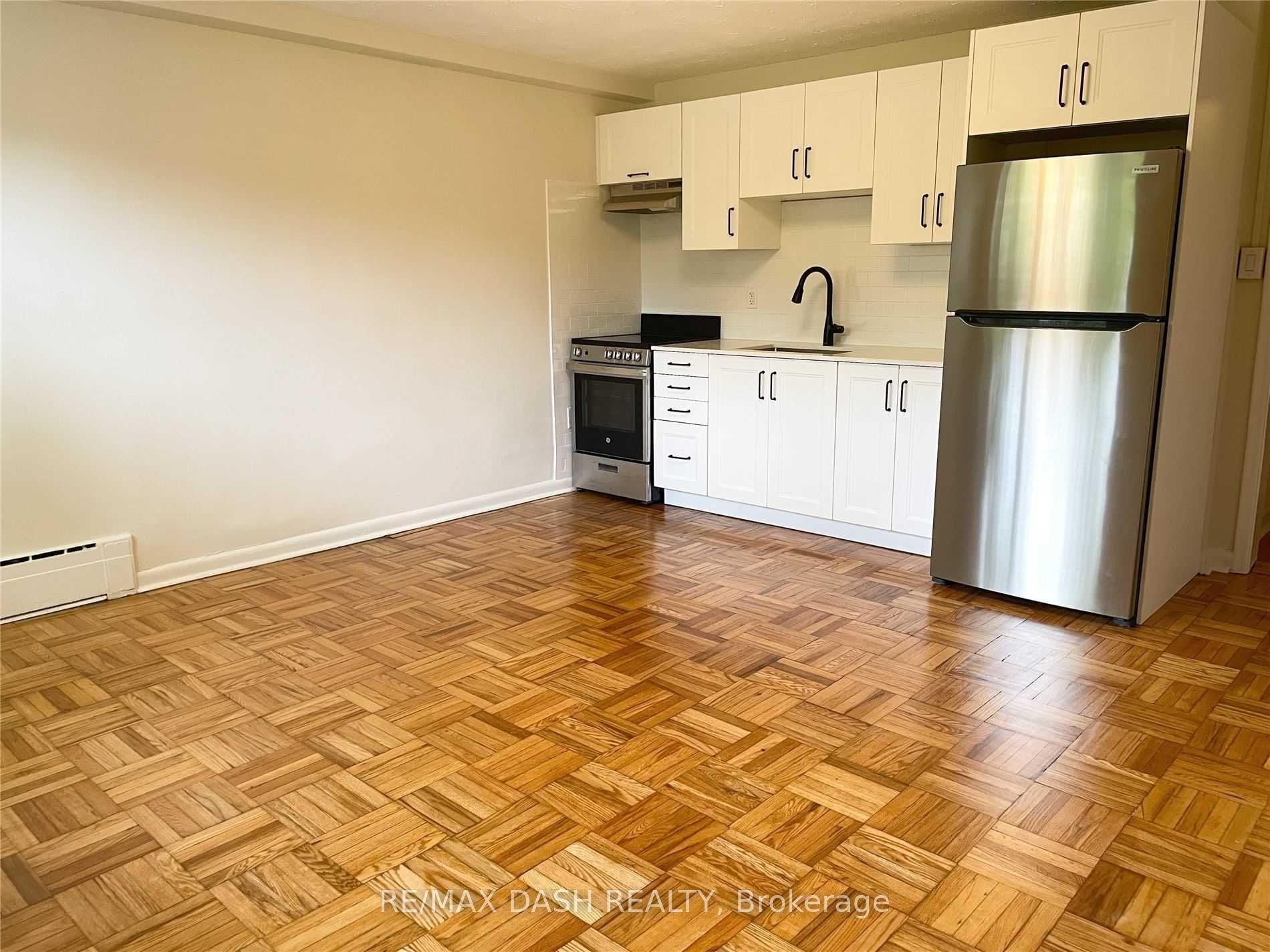 Unit Lower - 79 Greensides Avenue, Toronto 4