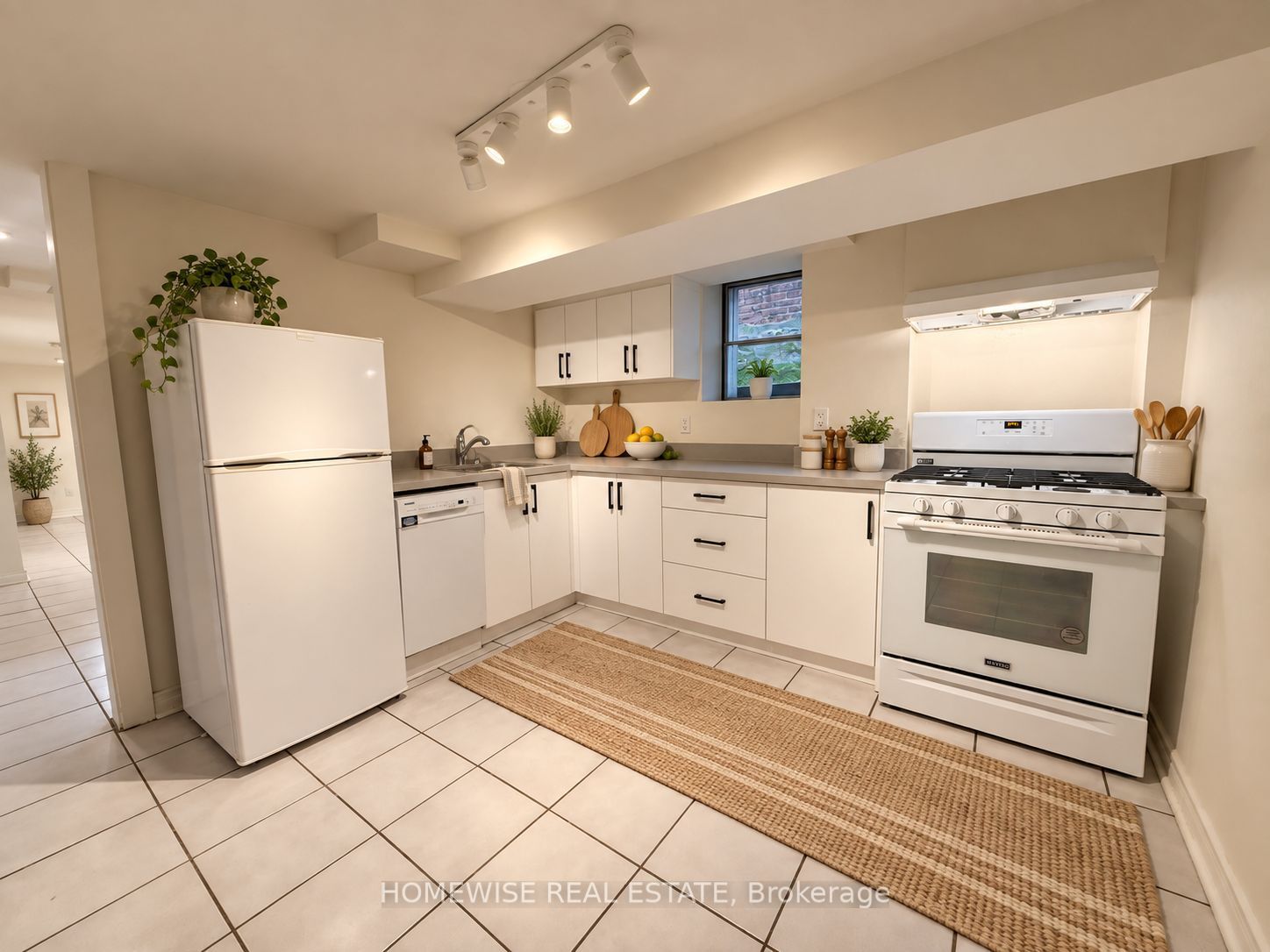 Unit Lower - 261 Ossington Avenue, Toronto 3