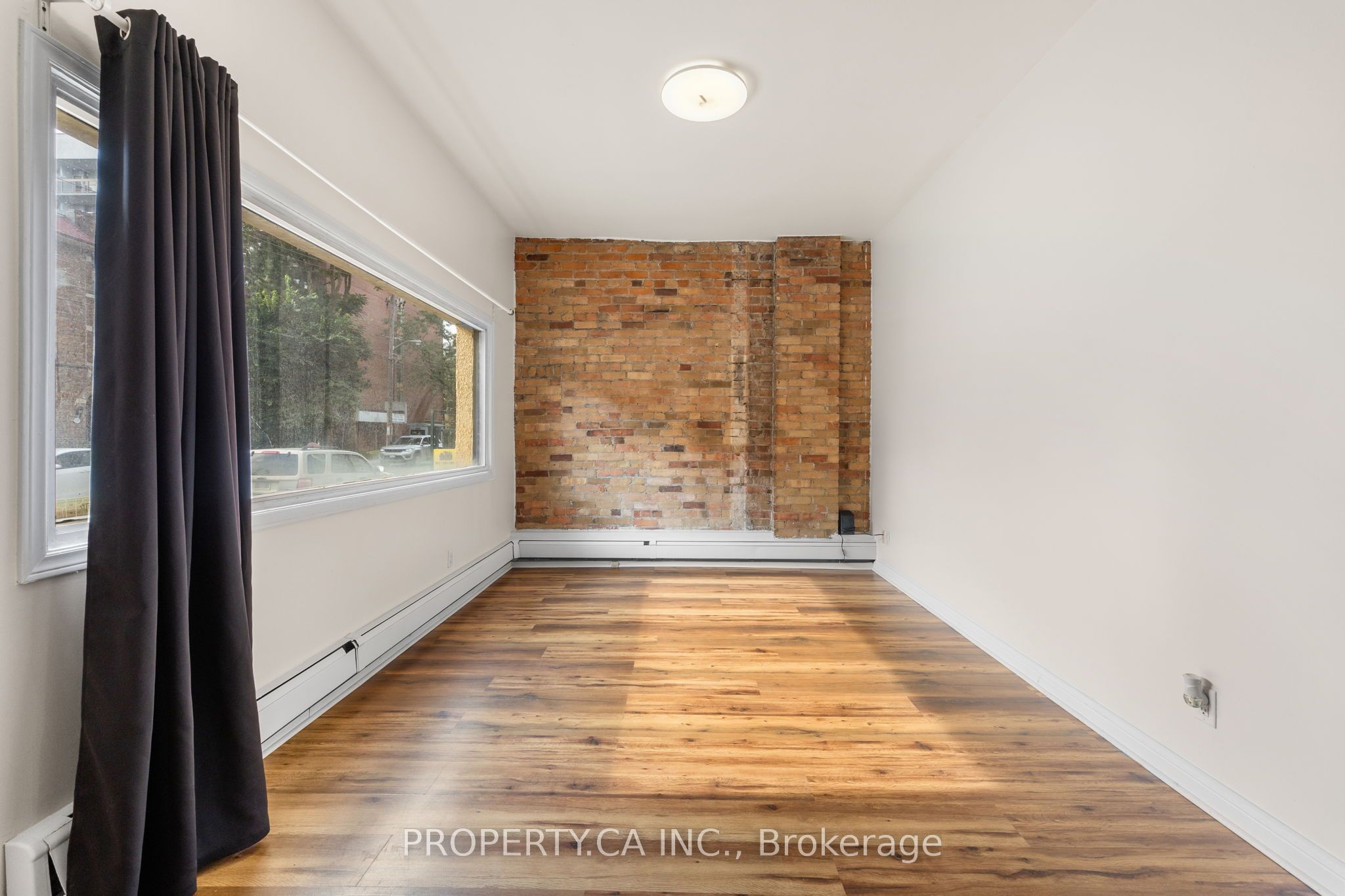 Unit Main - 117 Vaughan Road, Toronto 4