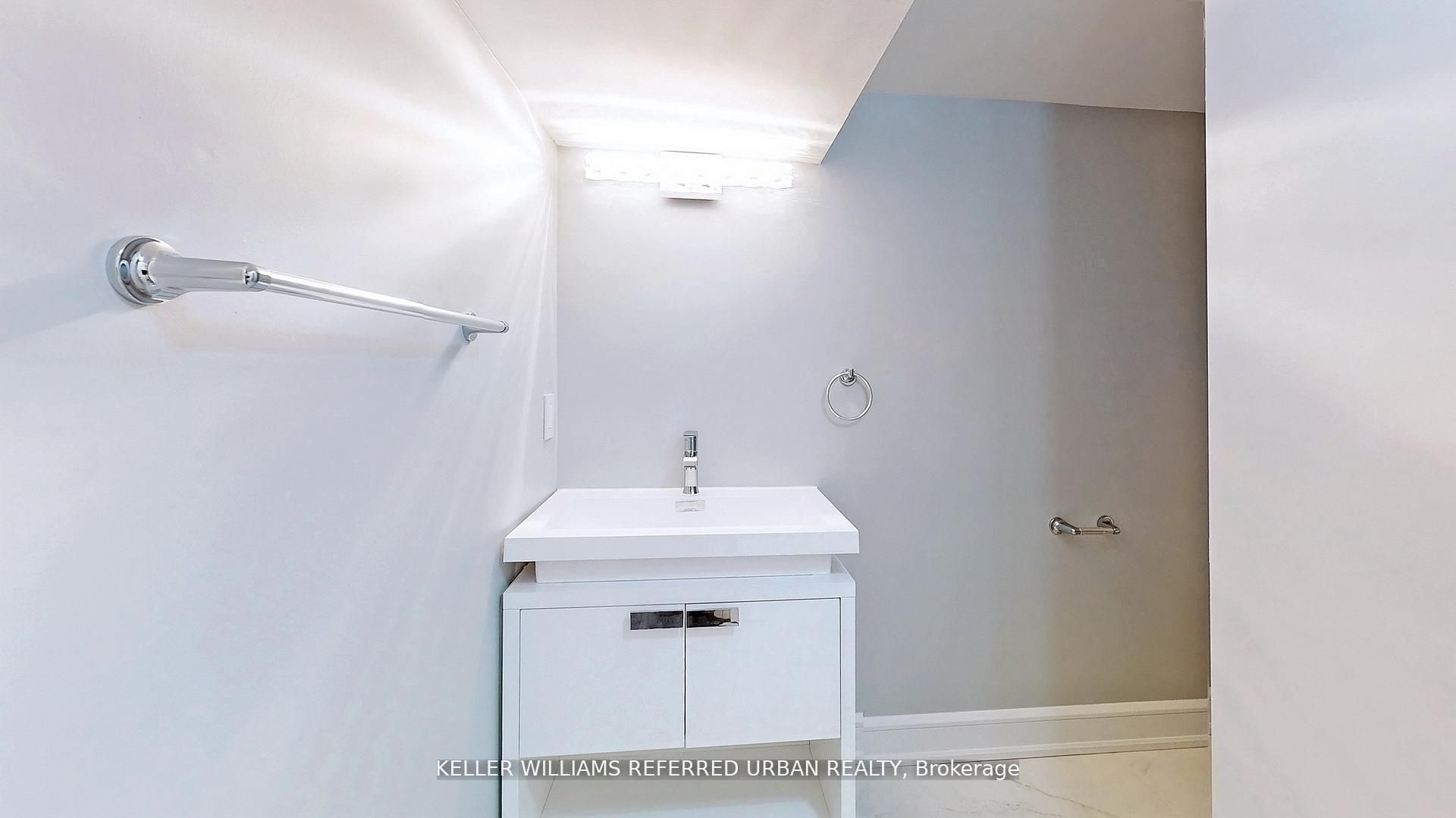Unit 1 - 783 Dufferin Street, Toronto 5