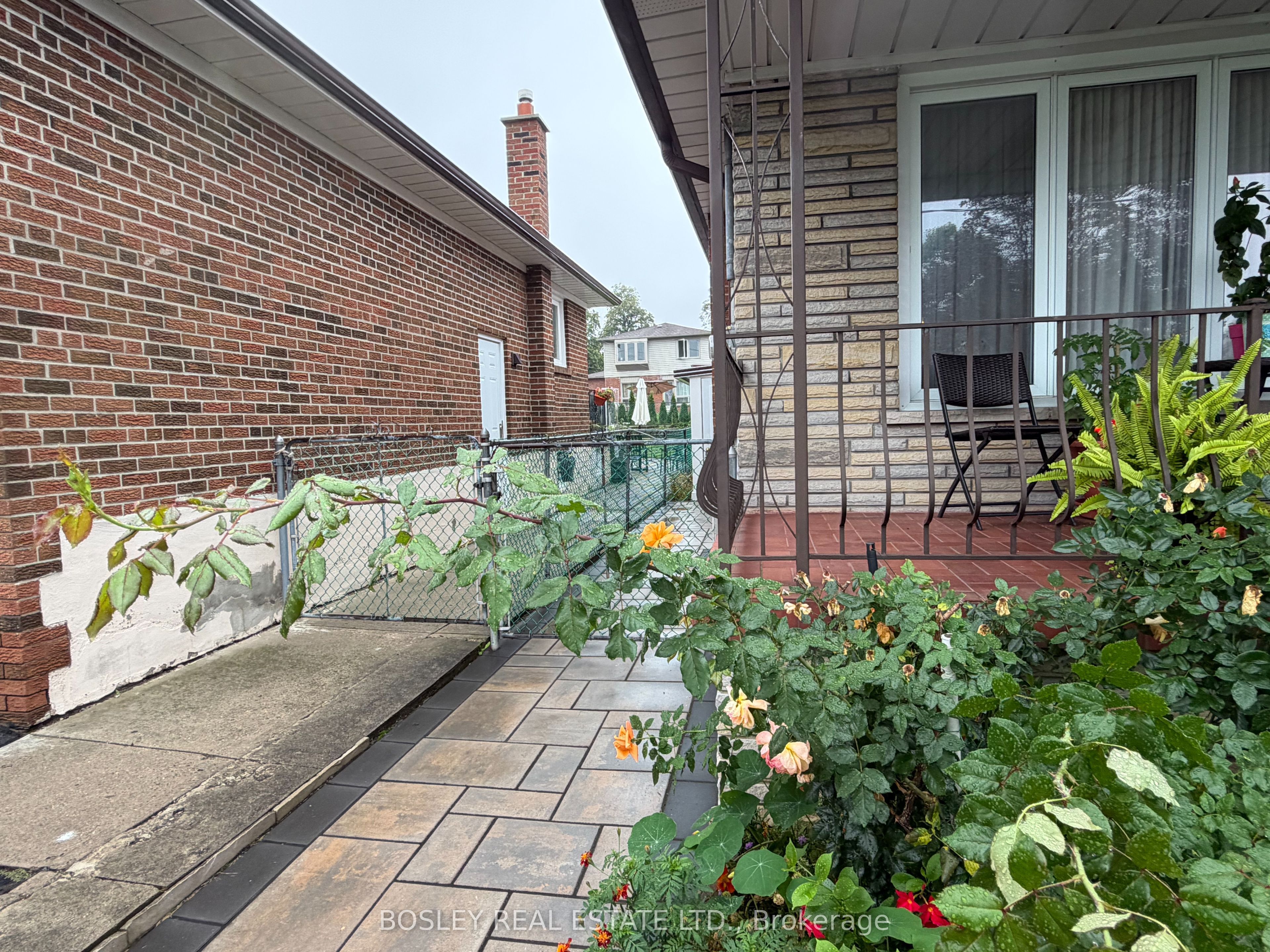Unit Lower - 63 Ernest Avenue, North York 5