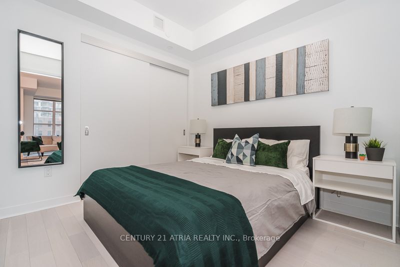 Unit 404 - 501 Adelaide Street, Toronto 3