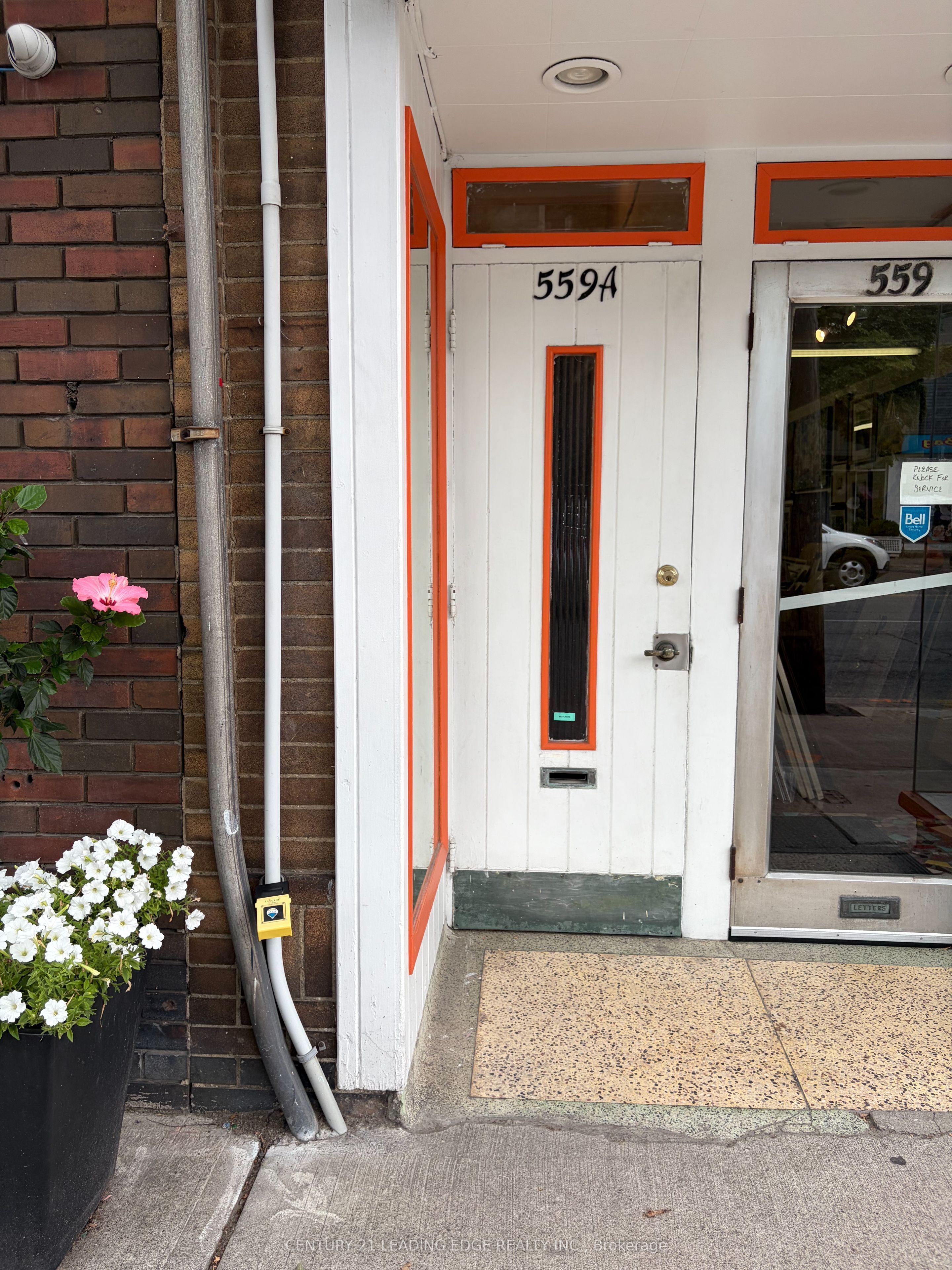 559A Mt Pleasant Road, Toronto 2
