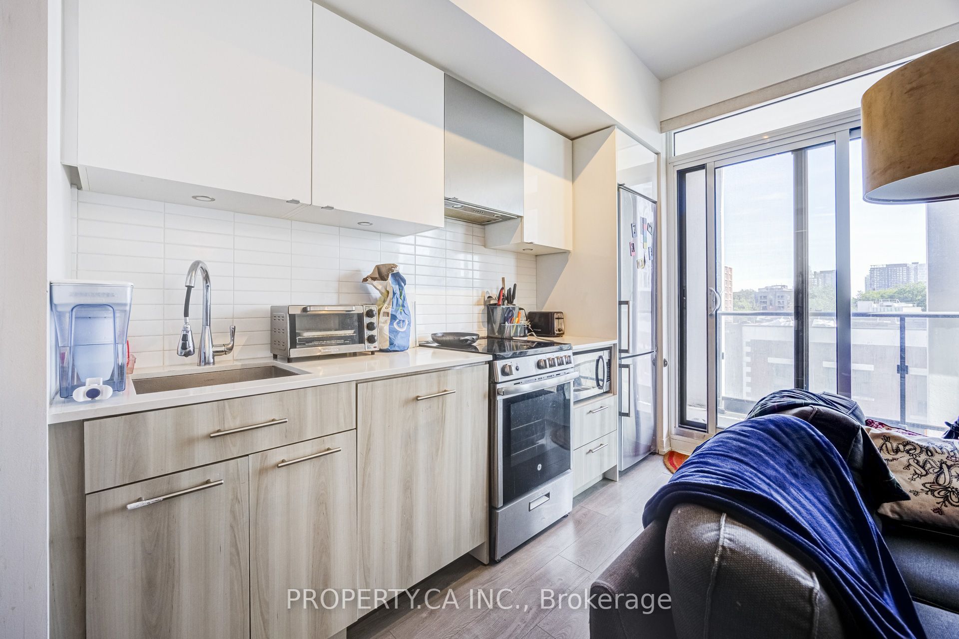 Unit 403 - 251 Jarvis Street, Toronto 4