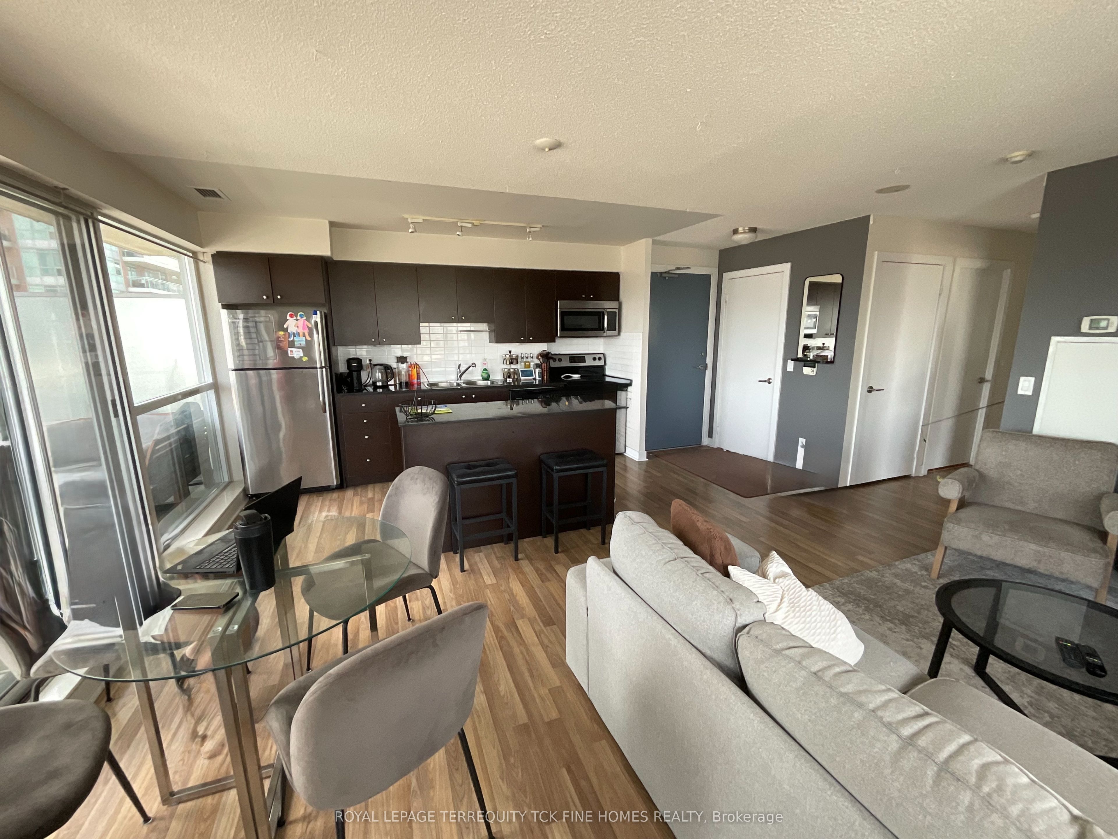Unit 1709 - 100 Western Battery Road, Toronto 4