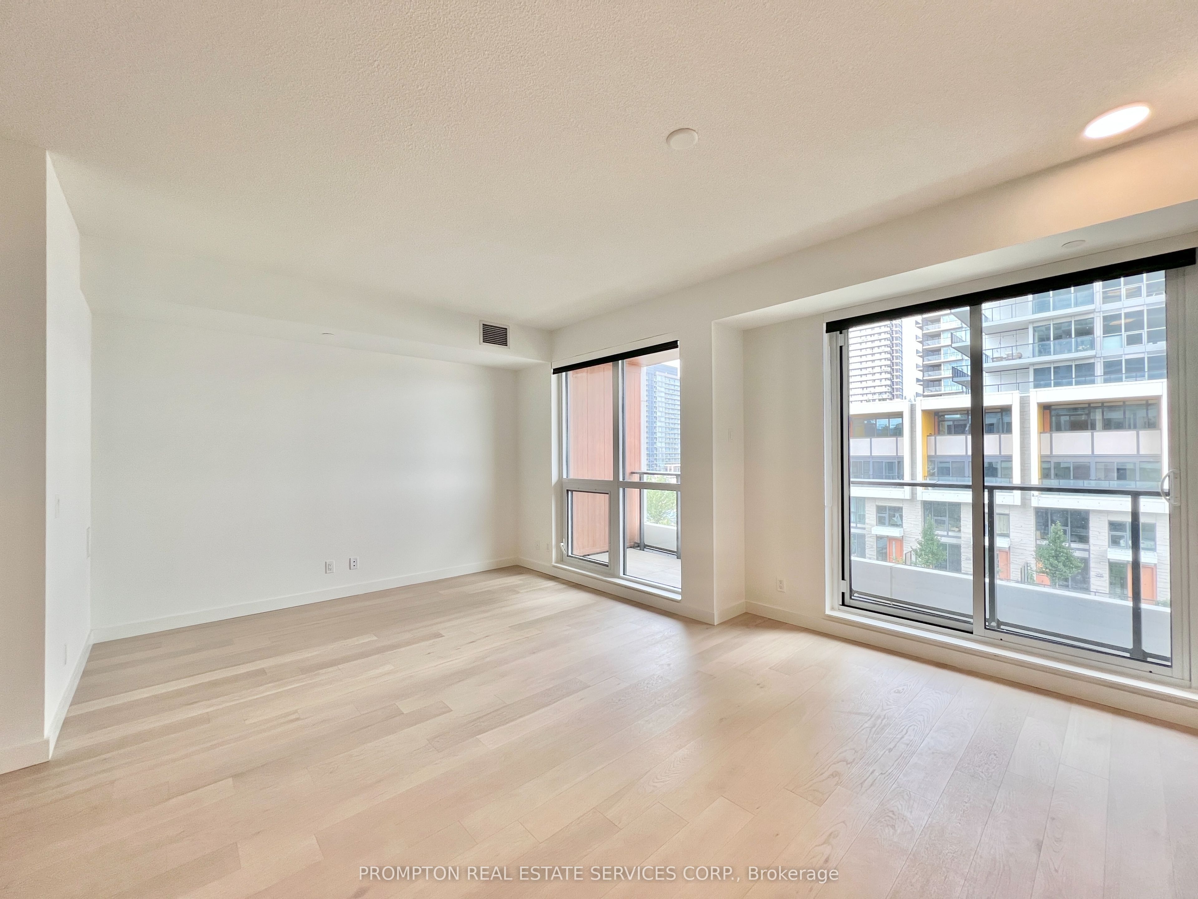 Unit V316 - 27 McMahon Drive, North York 2