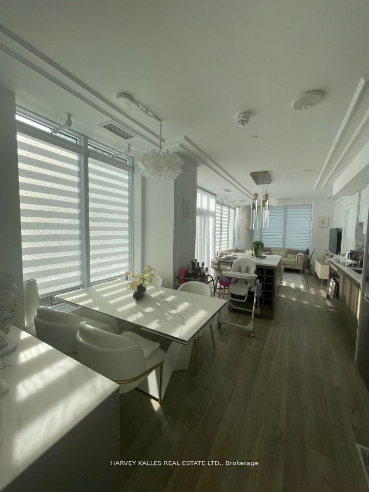 Unit 514 - 99 Broadway Avenue, Toronto 4