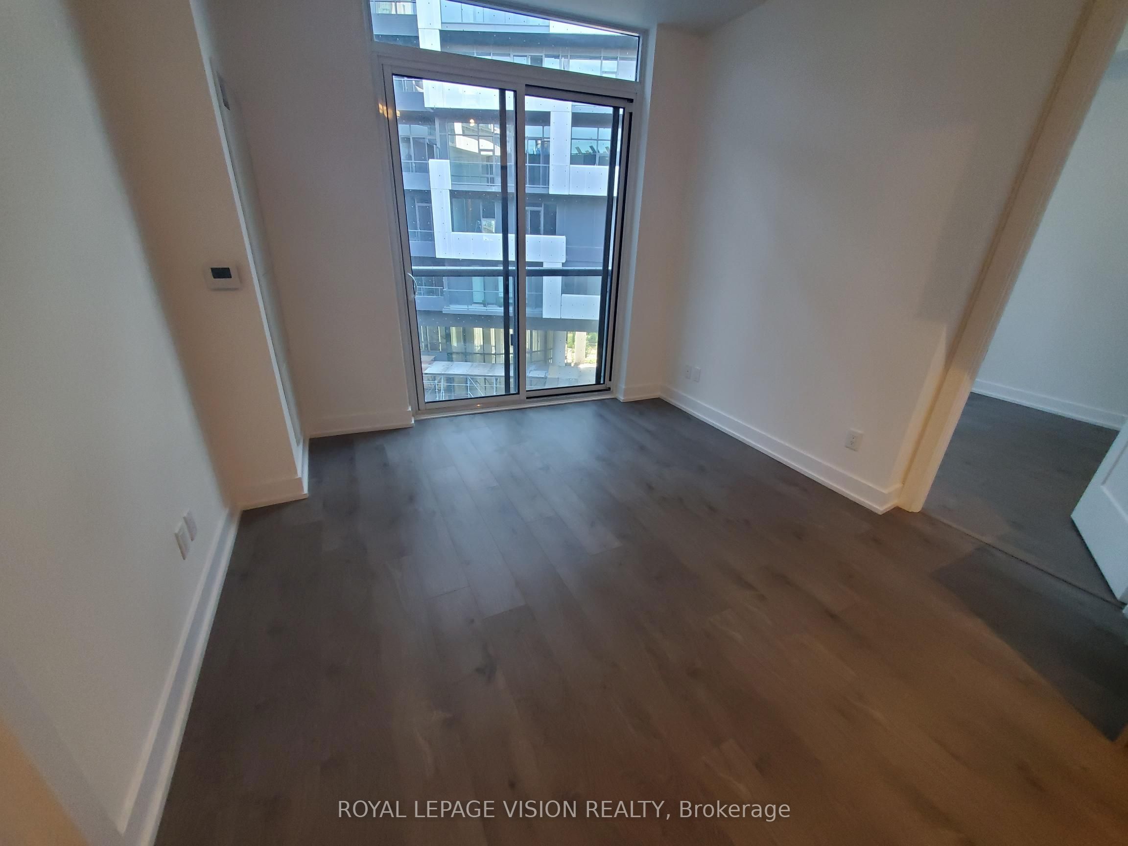 Unit 555 - 25 Adra Grado Way, North York 5