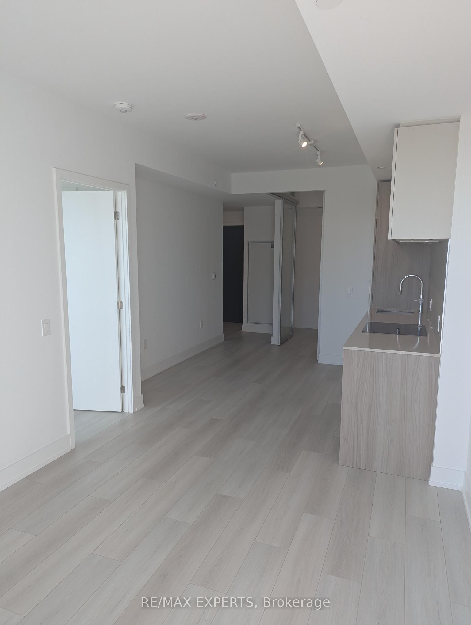 Unit 707 - 36 Olive Avenue, North York 3