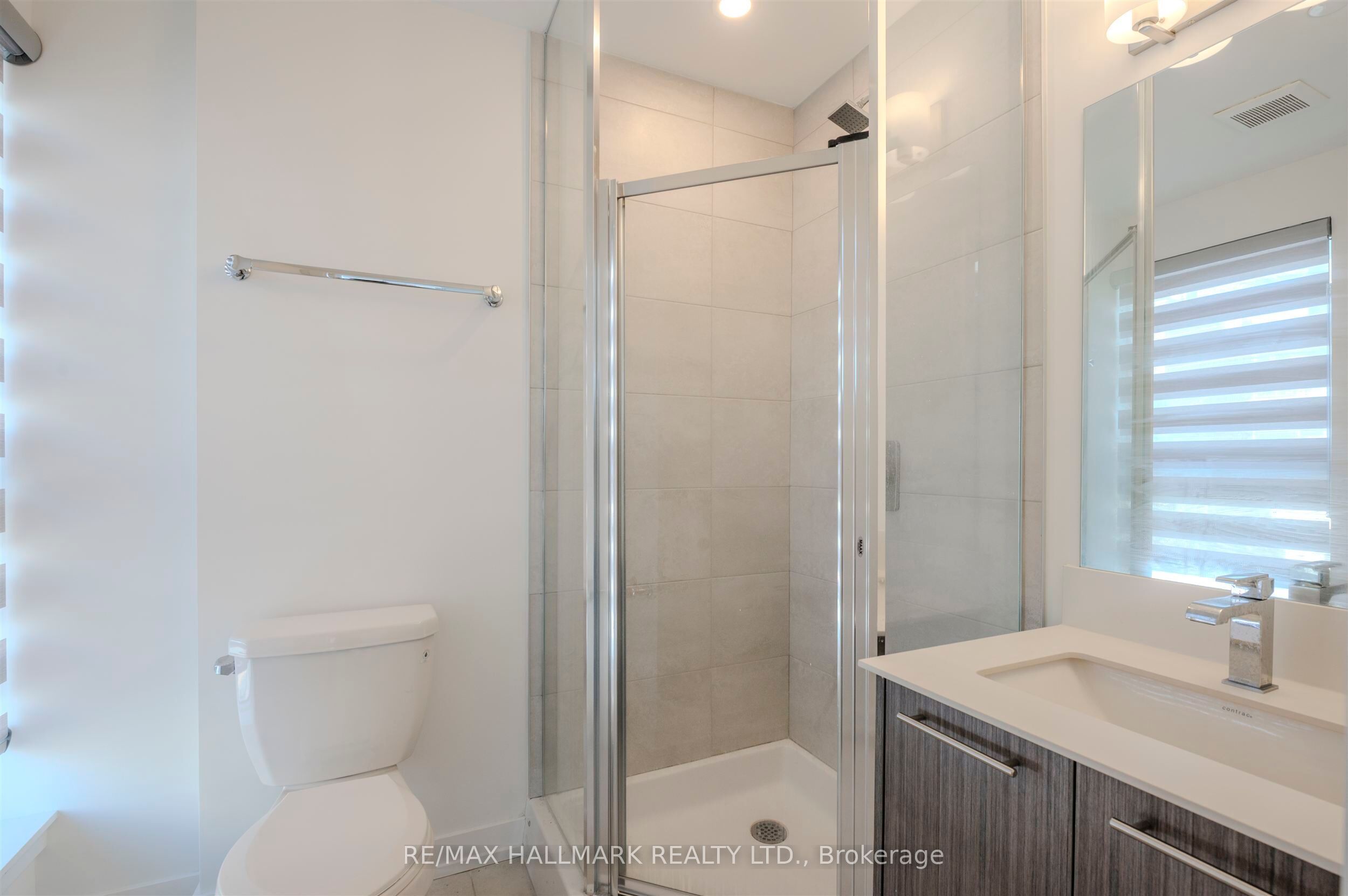 Unit 4th floor - 35-851 Sheppard Avenue W, North York 5