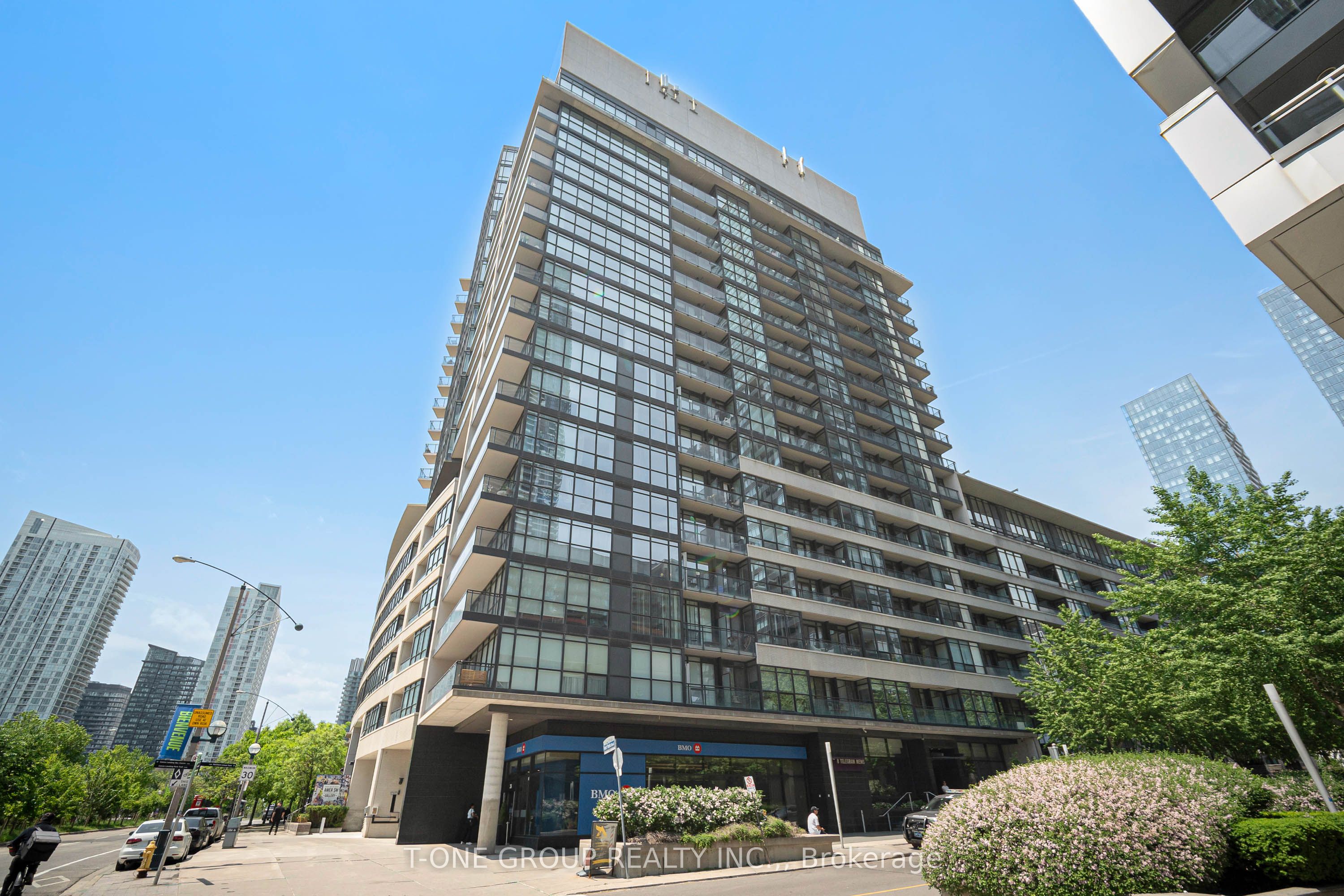 Unit 829 - 8 Telegram Mews, Toronto 3