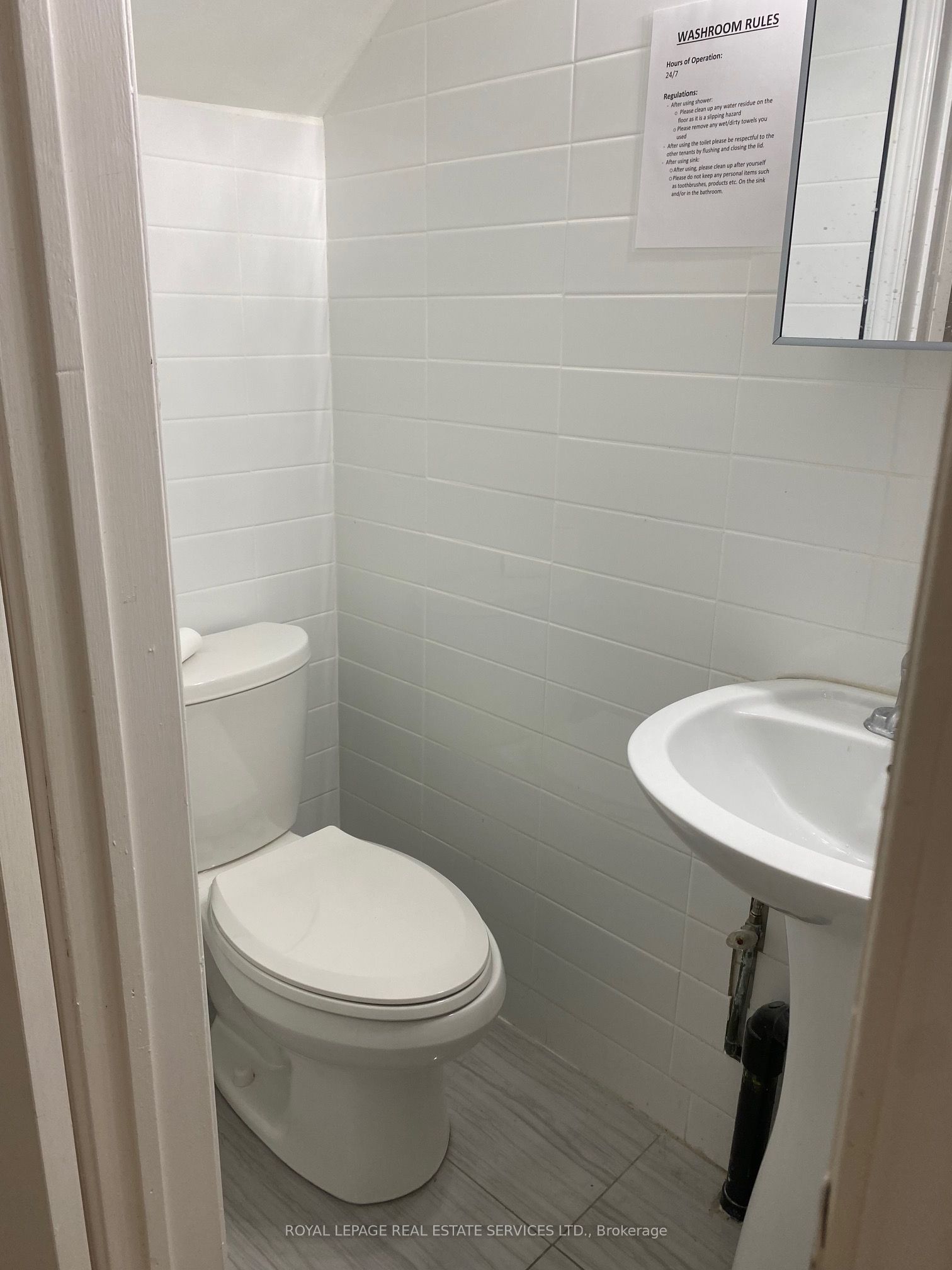 Unit 107 - 206 Carlton Street, Toronto 4