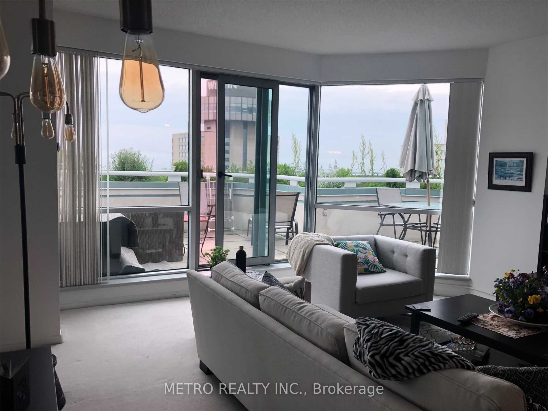 Unit 3412 - 10 Yonge Street, Toronto 5