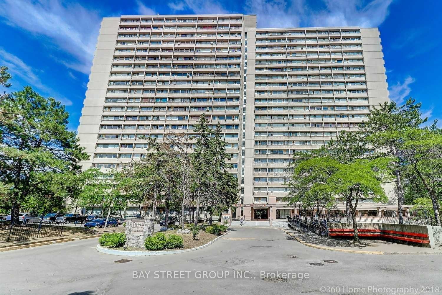 Unit 1010 - 100 Leeward Glenway, Toronto 2